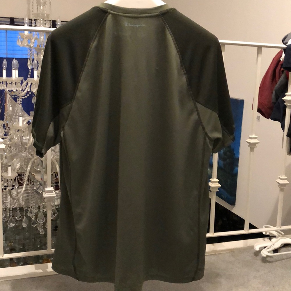 Men’s Champion Performance Shirt - Picture 2 of 3